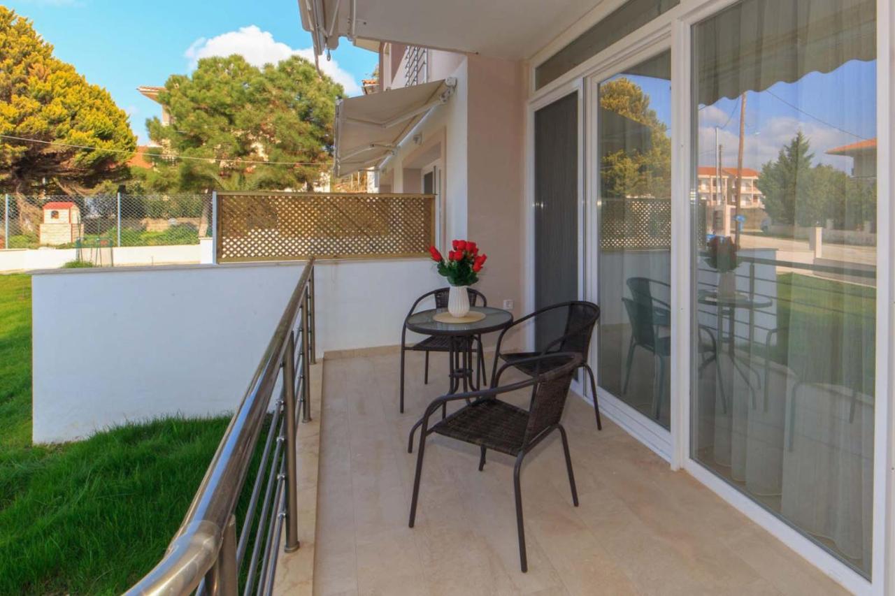 Erosaria Suites Nikiti  Buitenkant foto