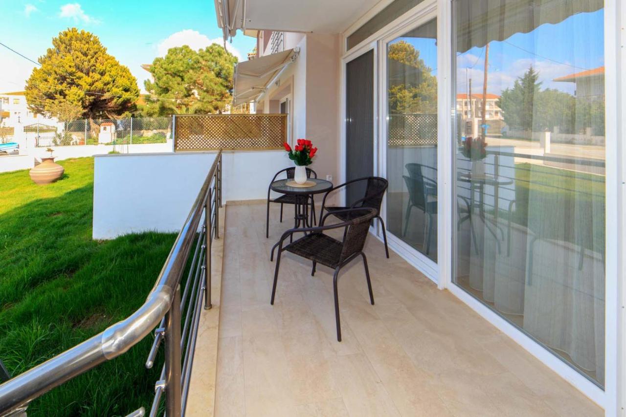 Erosaria Suites Nikiti  Buitenkant foto