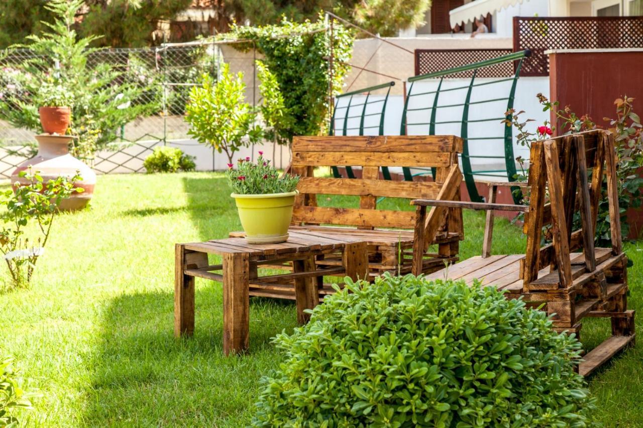 Erosaria Suites Nikiti  Buitenkant foto