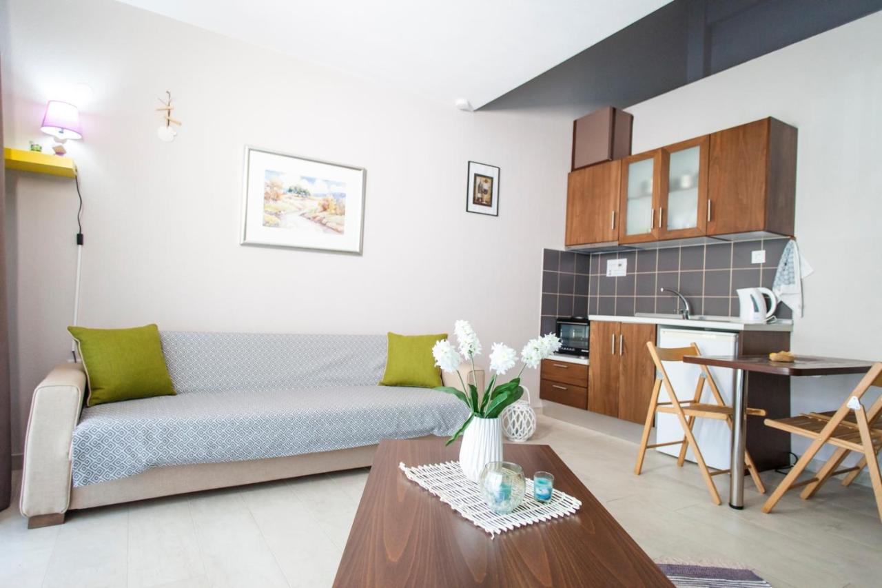 Erosaria Suites Nikiti  Buitenkant foto