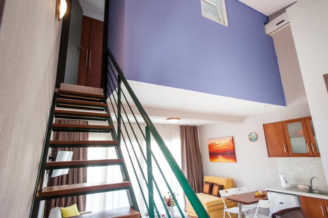 Erosaria Suites Nikiti  Buitenkant foto