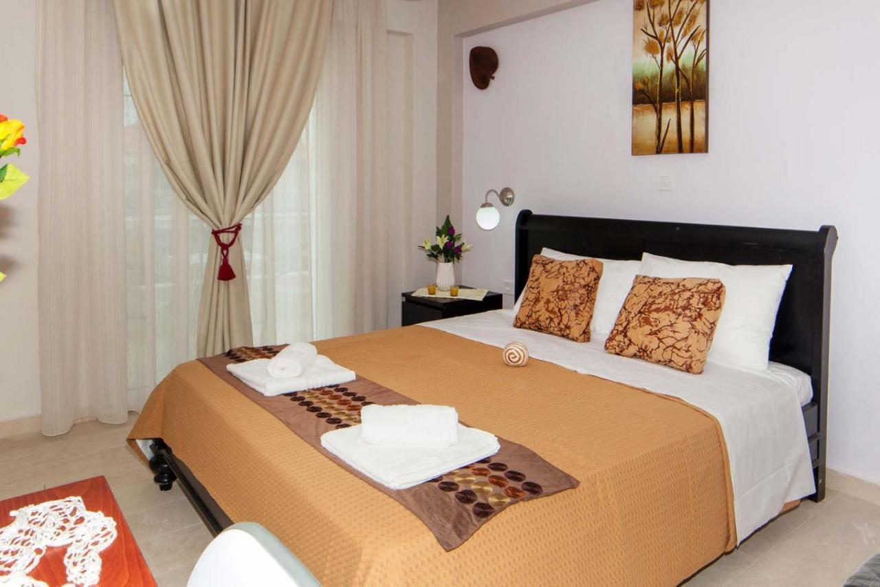 Erosaria Suites Nikiti  Buitenkant foto
