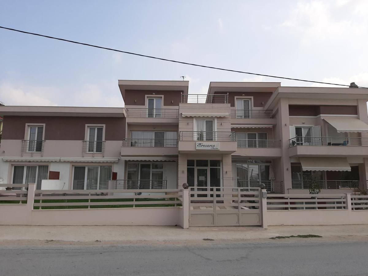 Erosaria Suites Nikiti  Buitenkant foto